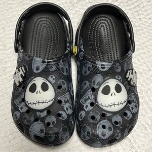 Nightmare before Christmas womens 7 mens youth 5 Crocs